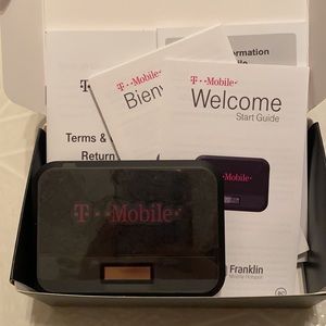 T-Mobile Wi-fi Internet T9 Hotspot Device